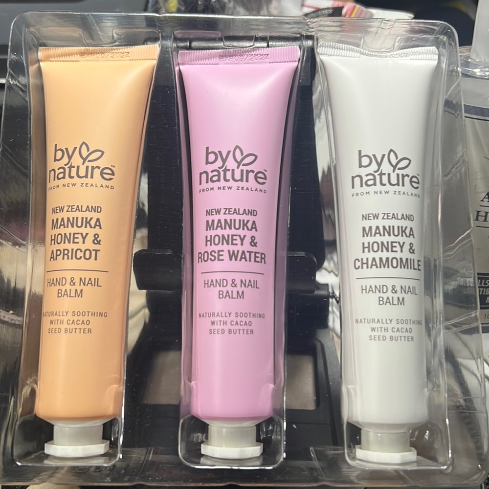 NIB by nature Hand & Nail balm 3 pc set